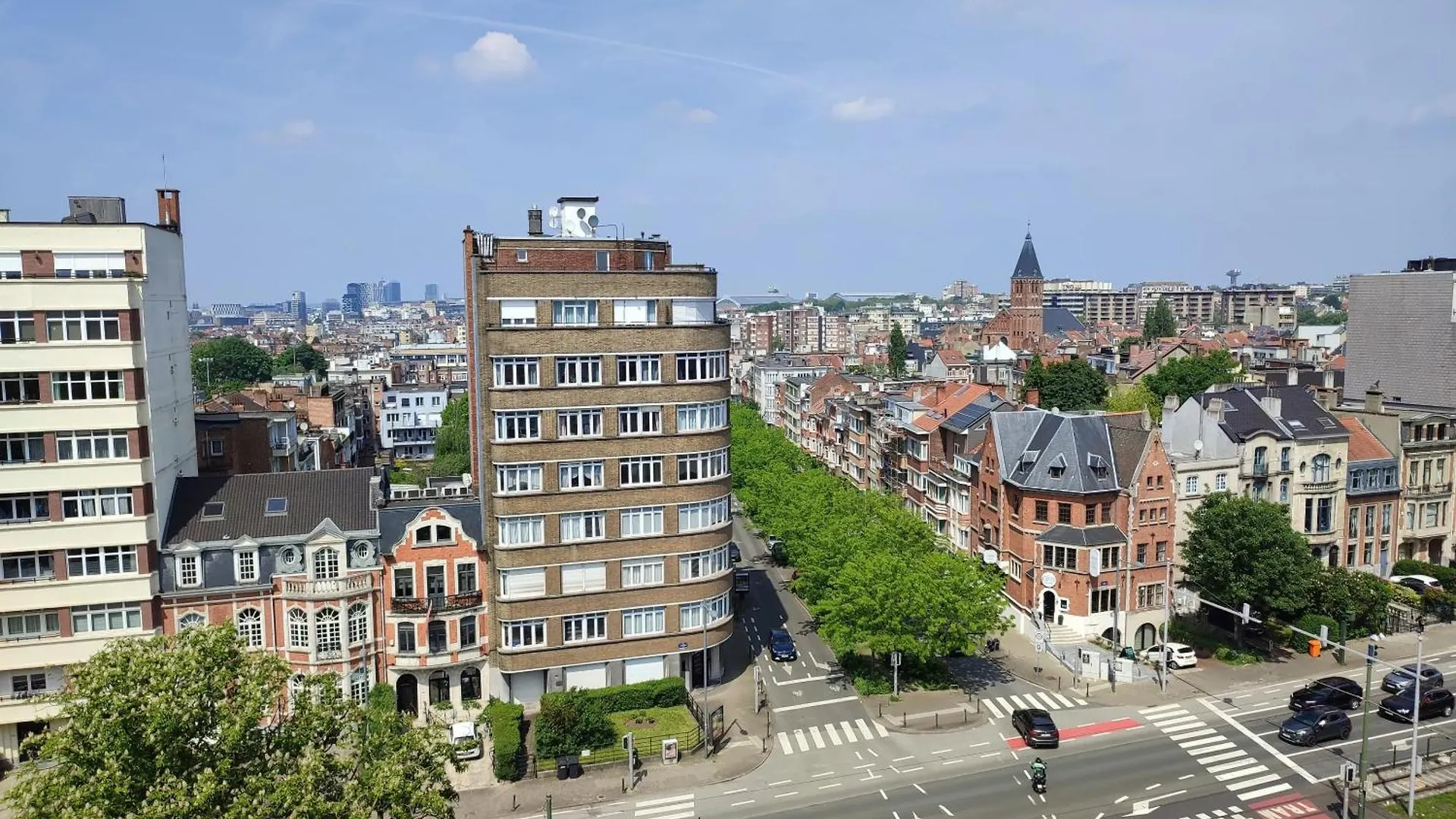 Charming Apartment In Etterbeek 70 M² With Balcony Brussels Belgium